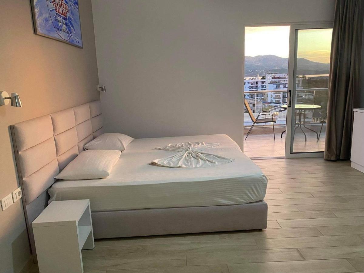 La Luna Hotel Ksamil Buitenkant foto