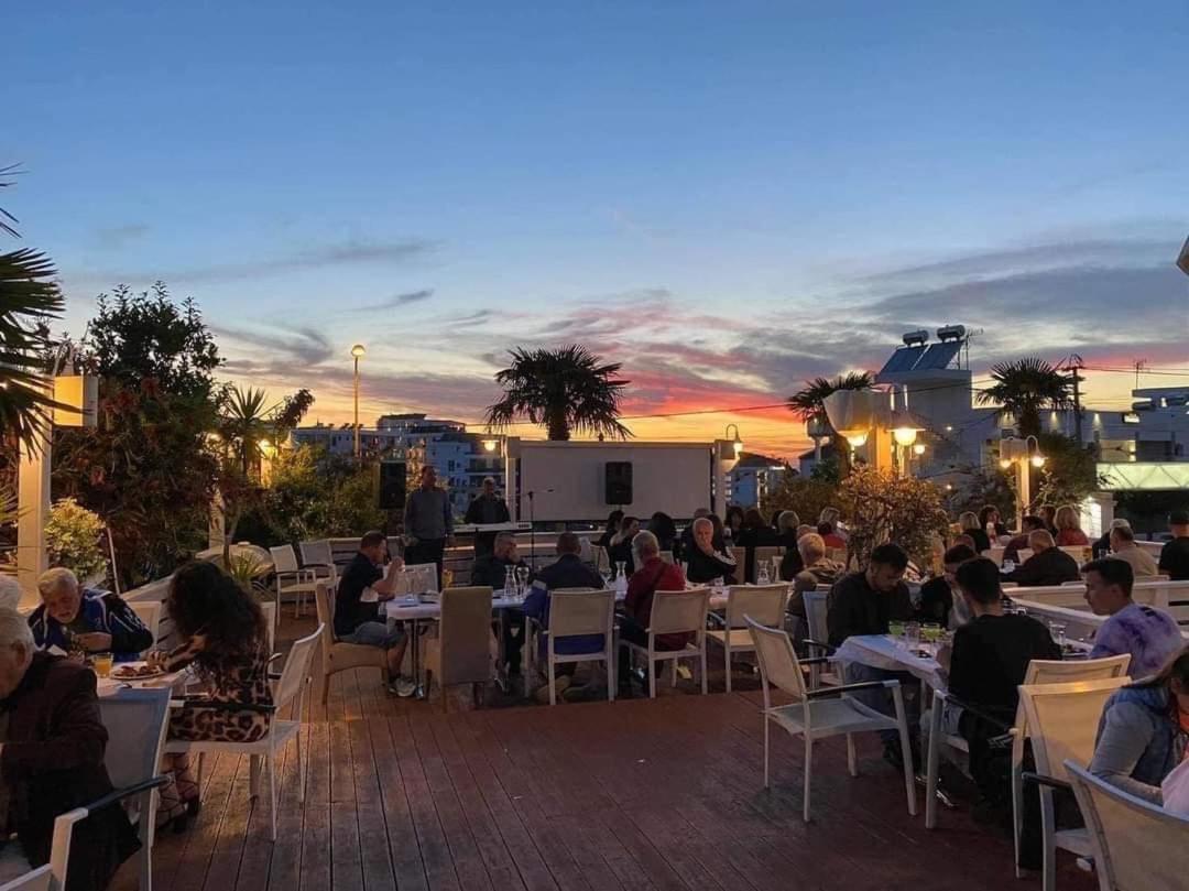La Luna Hotel Ksamil Buitenkant foto