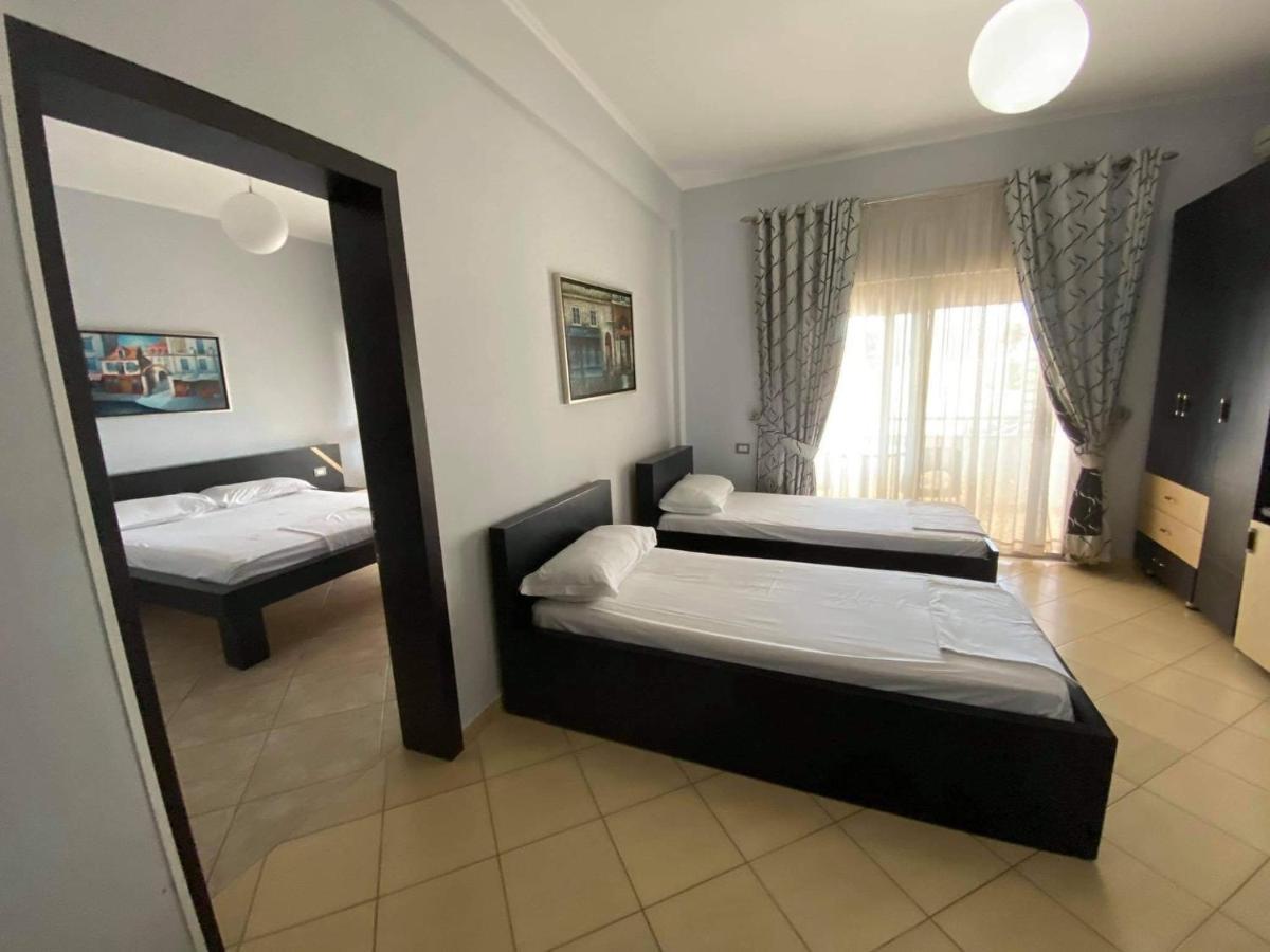 La Luna Hotel Ksamil Buitenkant foto